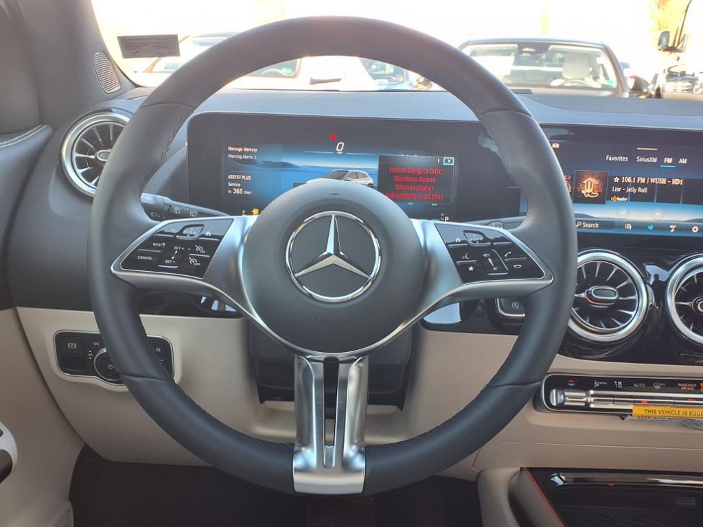 new 2025 Mercedes-Benz GLA 250 car, priced at $44,345