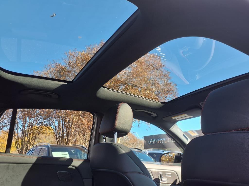 used 2025 Mercedes-Benz GLA 250 car, priced at $48,364