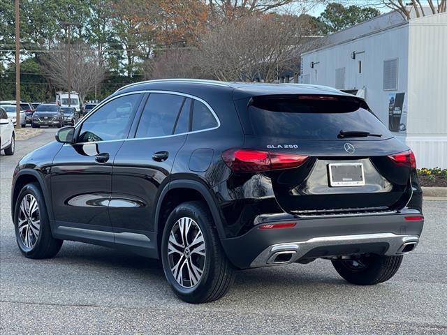 new 2025 Mercedes-Benz GLA 250 car, priced at $49,155