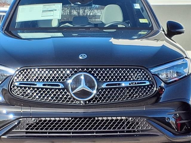 new 2025 Mercedes-Benz GLC 350e car, priced at $72,100