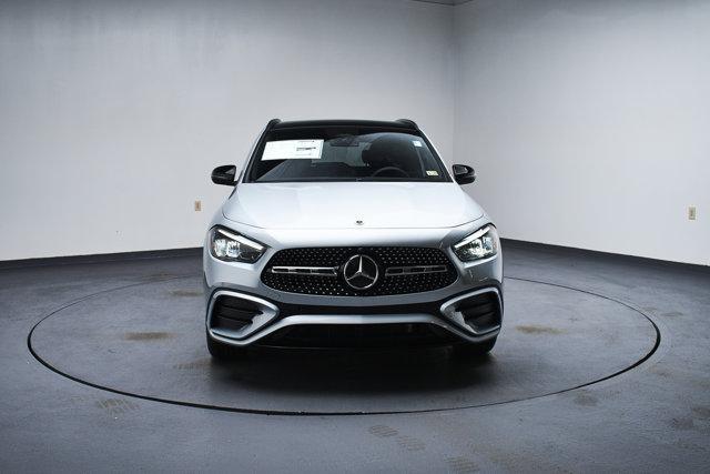 new 2025 Mercedes-Benz GLA 250 car, priced at $53,770