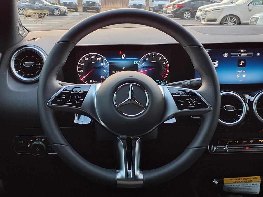 used 2025 Mercedes-Benz GLA 250 car, priced at $38,088