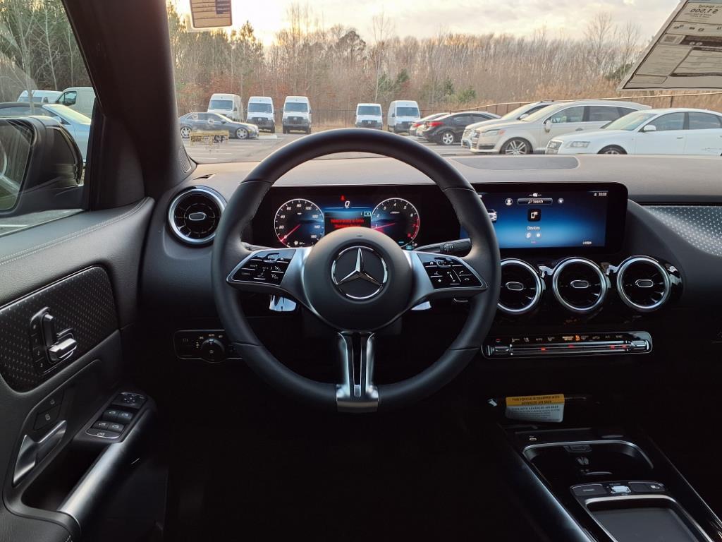 used 2025 Mercedes-Benz GLA 250 car, priced at $38,088