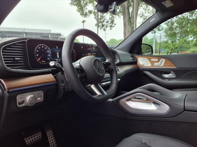 new 2025 Mercedes-Benz GLS 450 car, priced at $96,875