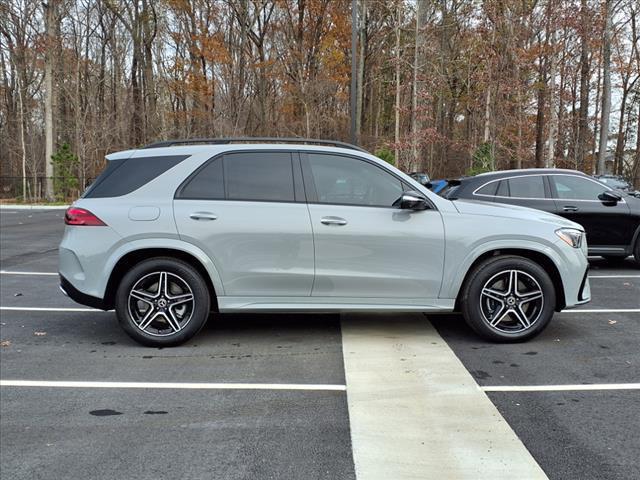 new 2025 Mercedes-Benz GLE 450 car, priced at $83,295