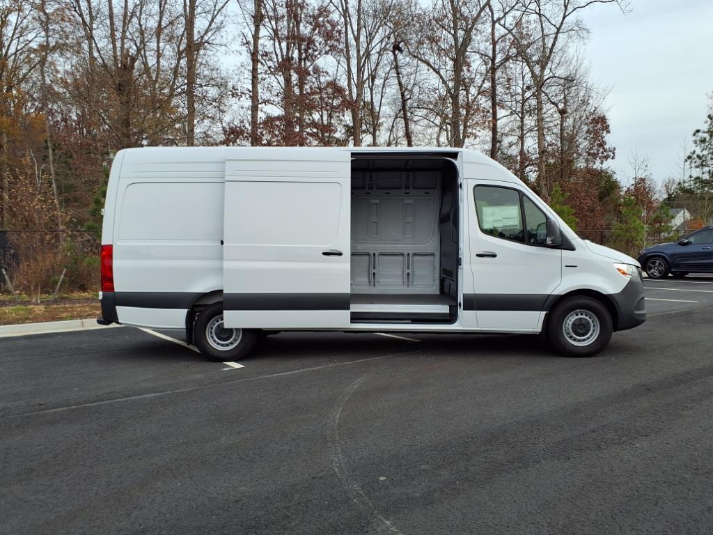 new 2024 Mercedes-Benz Sprinter 2500 car, priced at $79,550