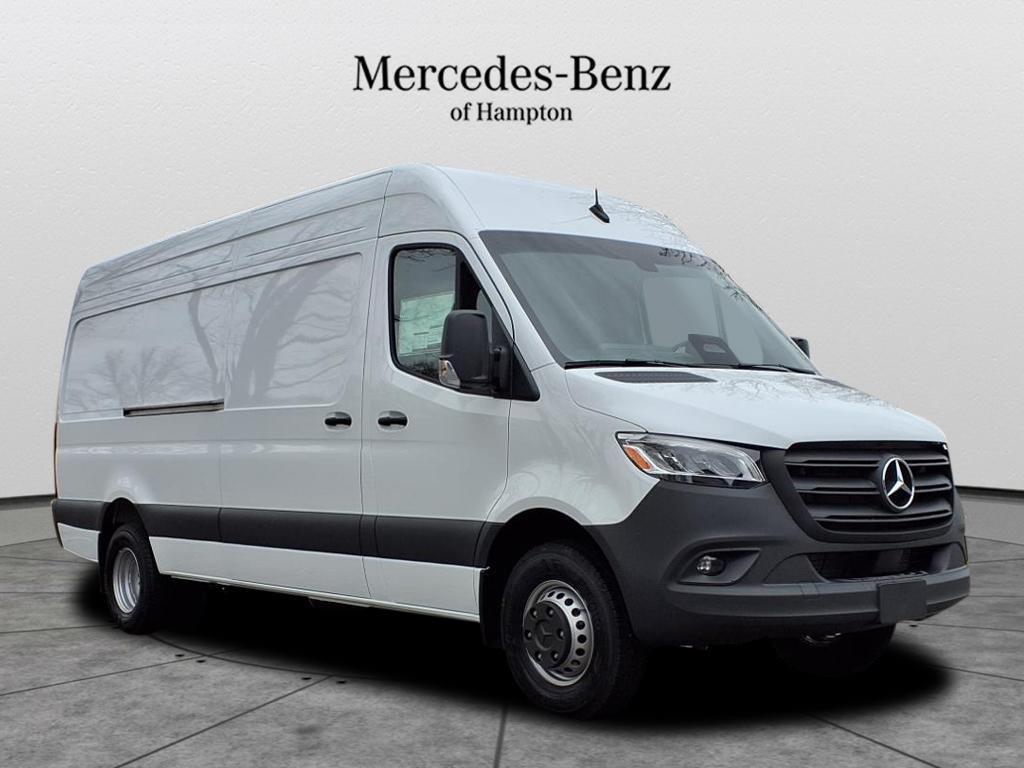 new 2025 Mercedes-Benz Sprinter 3500XD car, priced at $77,326