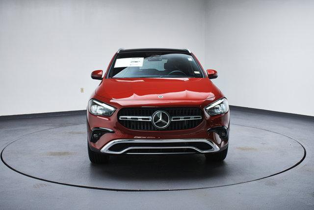 new 2025 Mercedes-Benz GLA 250 car, priced at $51,320