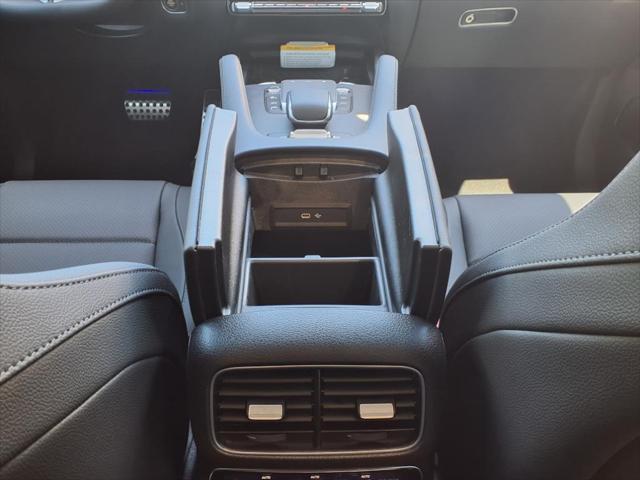 new 2025 Mercedes-Benz GLS 450 car, priced at $97,415