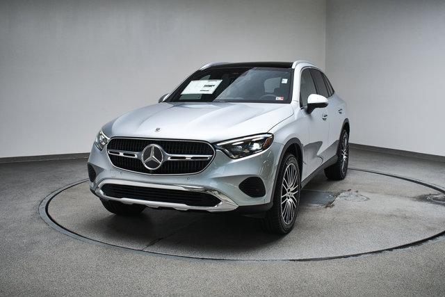 new 2023 Mercedes-Benz GLC 300 car, priced at $54,988