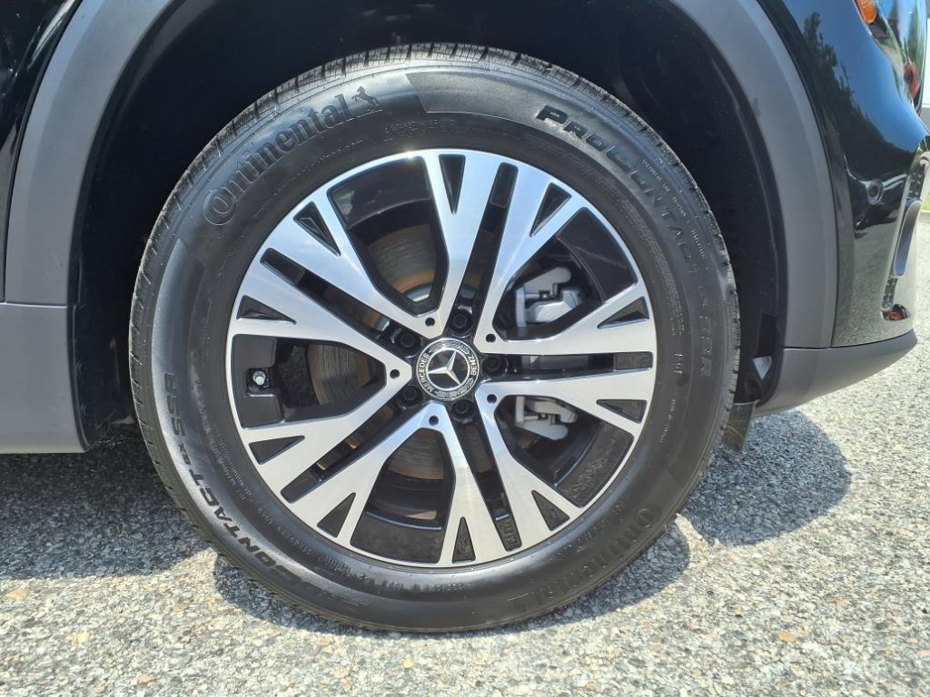 new 2025 Mercedes-Benz GLB 250 car, priced at $48,645