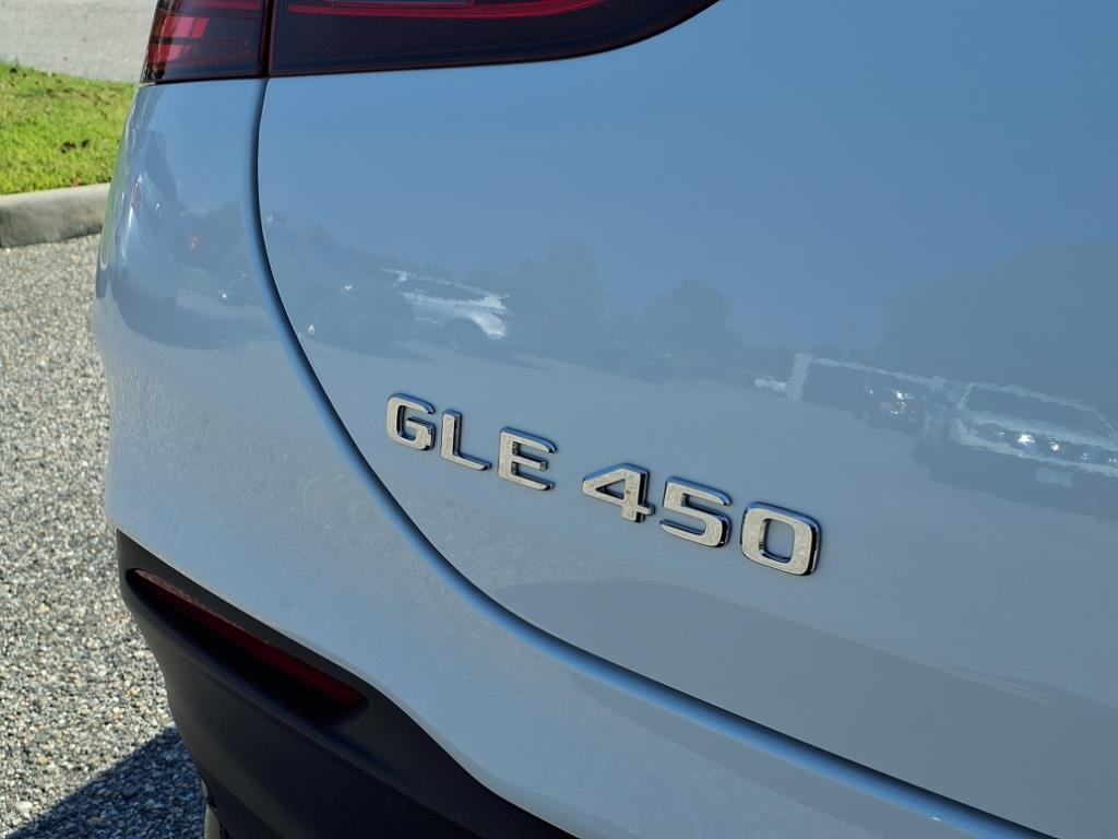new 2026 Mercedes-Benz GLE 450 car, priced at $80,680