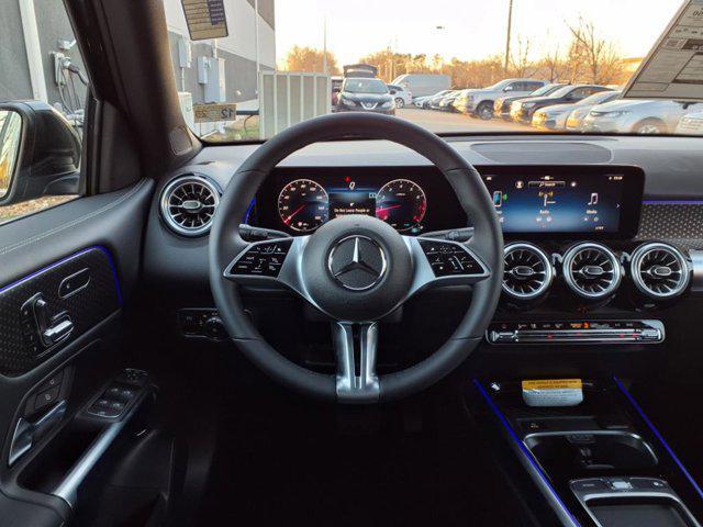 new 2025 Mercedes-Benz GLB 250 car, priced at $49,595