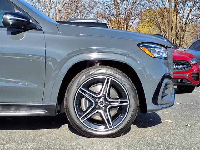 new 2025 Mercedes-Benz GLS 450 car, priced at $113,300