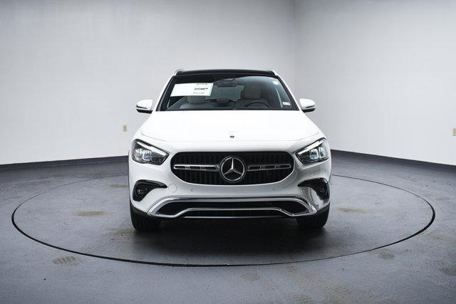 new 2025 Mercedes-Benz GLA 250 car, priced at $51,145