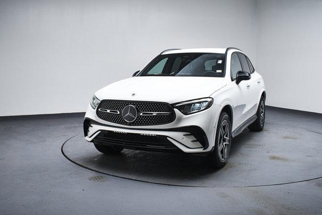 new 2024 Mercedes-Benz GLC 300 car, priced at $54,535