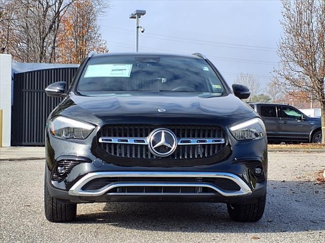 new 2025 Mercedes-Benz GLA 250 car, priced at $42,250