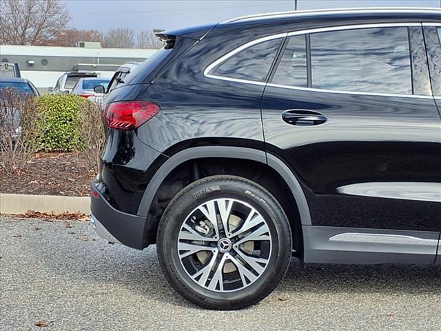 new 2025 Mercedes-Benz GLA 250 car, priced at $42,250