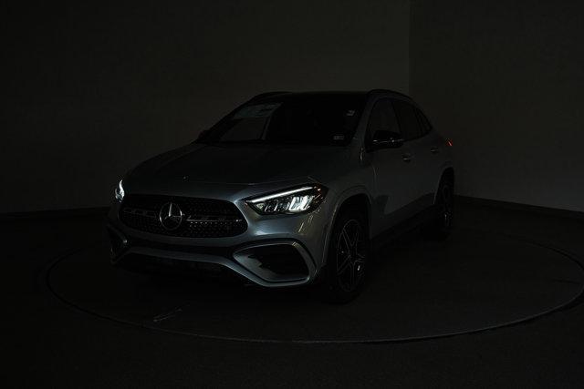 new 2024 Mercedes-Benz GLA 250 car, priced at $53,488