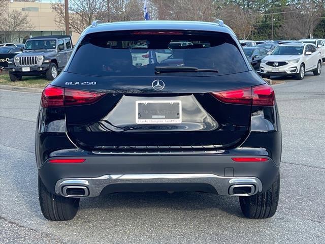 new 2025 Mercedes-Benz GLA 250 car, priced at $42,250