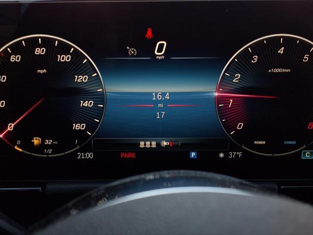 new 2025 Mercedes-Benz GLA 250 car, priced at $44,345