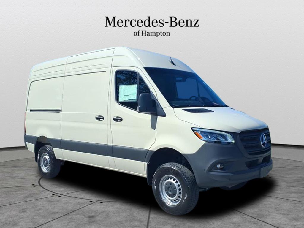 new 2025 Mercedes-Benz Sprinter 2500 car, priced at $77,523