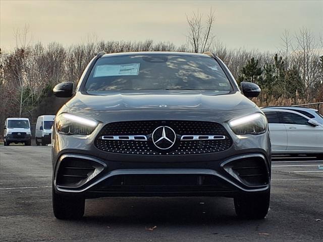 new 2025 Mercedes-Benz GLA 250 car, priced at $54,665