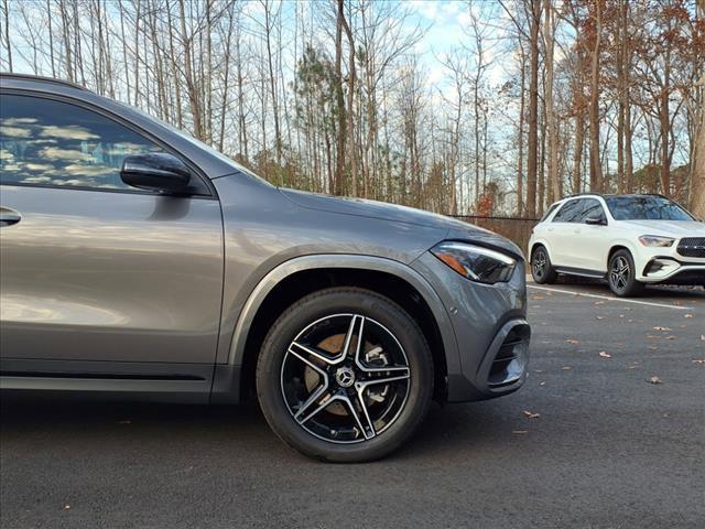 new 2025 Mercedes-Benz GLA 250 car, priced at $54,665