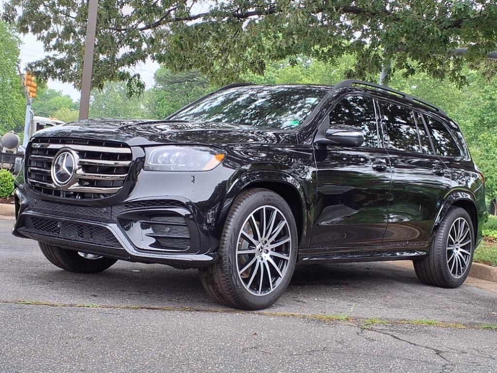 new 2025 Mercedes-Benz GLS 450 car, priced at $97,410