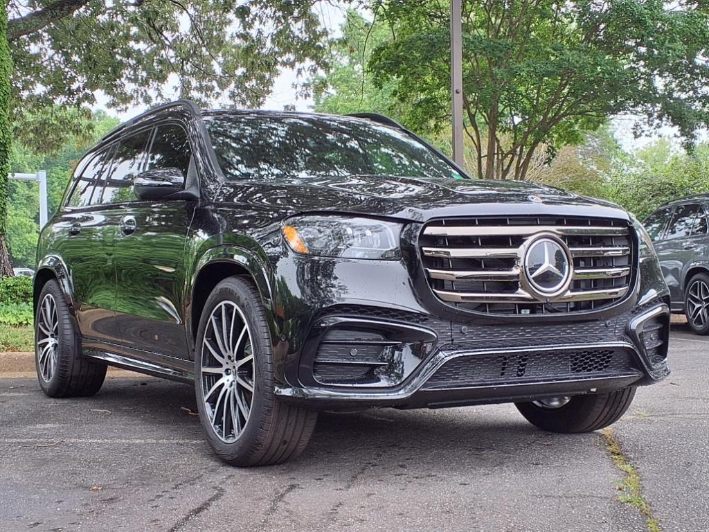 new 2025 Mercedes-Benz GLS 450 car, priced at $97,410