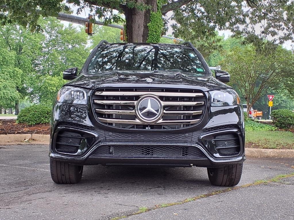 new 2025 Mercedes-Benz GLS 450 car, priced at $97,410