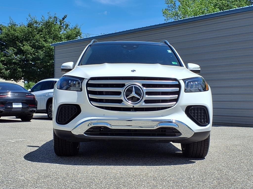 new 2025 Mercedes-Benz GLS 450 car, priced at $98,245