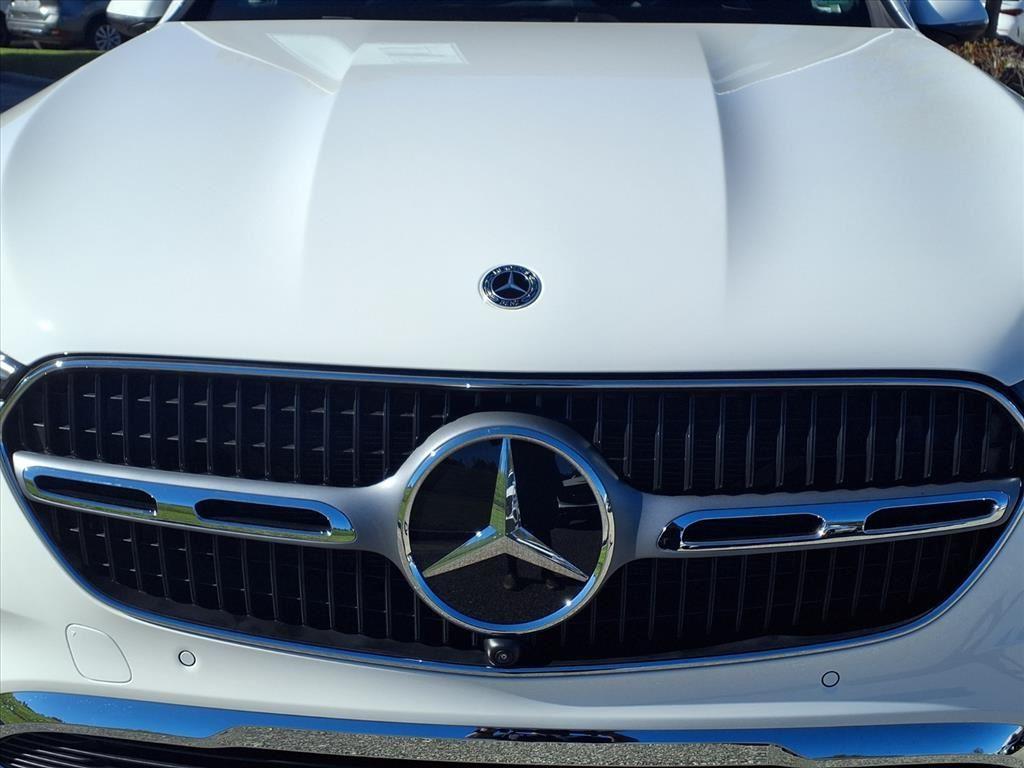 new 2026 Mercedes-Benz GLC 300 car, priced at $59,710