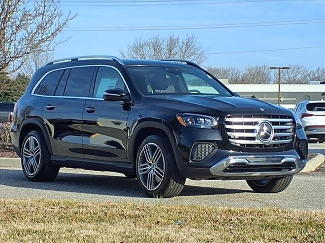 new 2025 Mercedes-Benz GLS 450 car, priced at $91,488