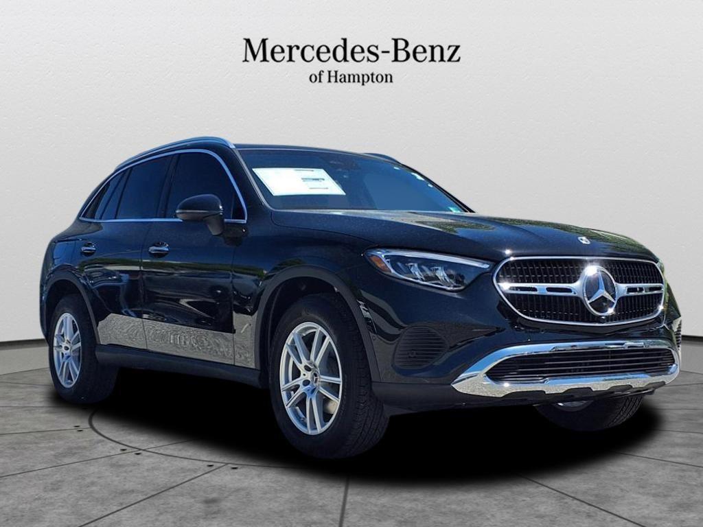 new 2025 Mercedes-Benz GLC 300 car, priced at $52,315