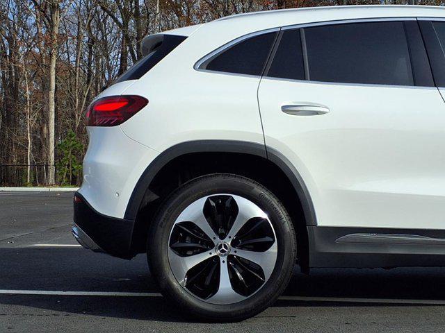 new 2025 Mercedes-Benz GLA 250 car, priced at $51,665