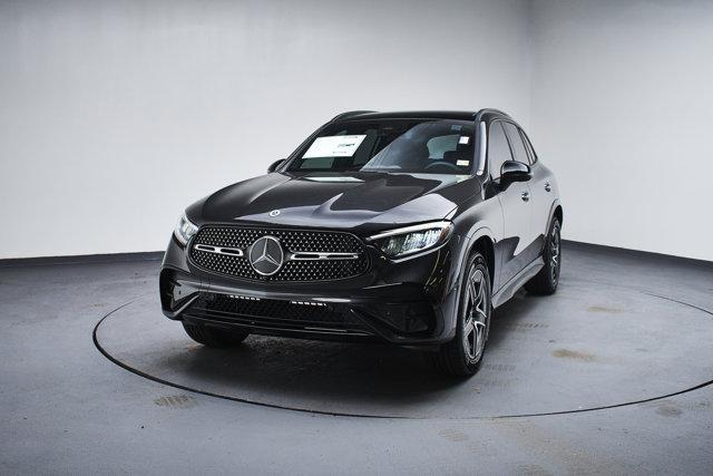 new 2025 Mercedes-Benz GLC 300 car, priced at $60,785