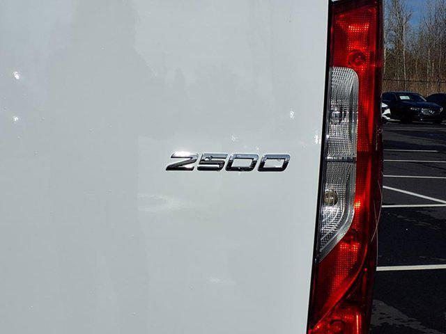 new 2025 Mercedes-Benz Sprinter 2500 car, priced at $67,618