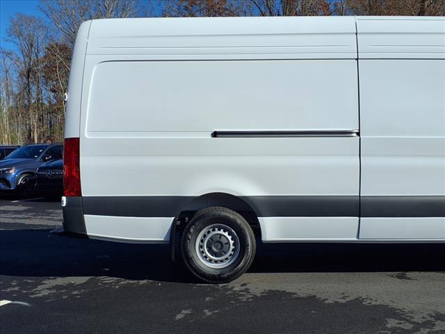 new 2025 Mercedes-Benz Sprinter 2500 car, priced at $65,618