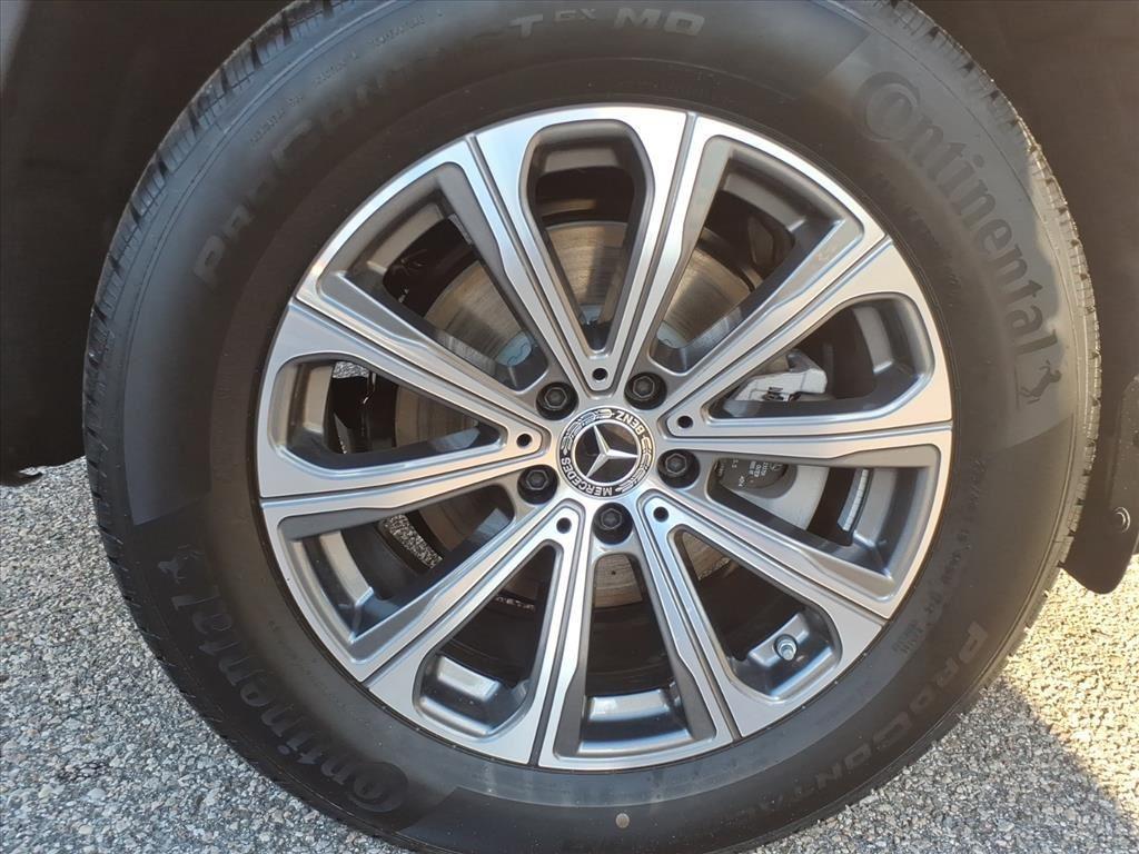 new 2026 Mercedes-Benz GLC 300 car, priced at $50,835