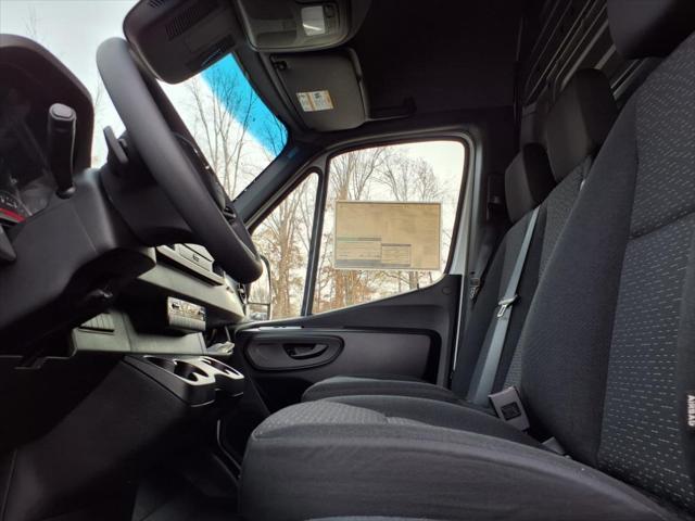 new 2024 Mercedes-Benz Sprinter 2500 car, priced at $65,987