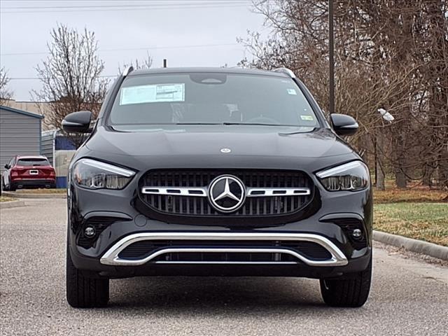 new 2025 Mercedes-Benz GLA 250 car, priced at $49,995