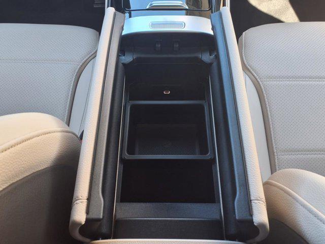 new 2025 Mercedes-Benz GLC 300 car, priced at $65,360