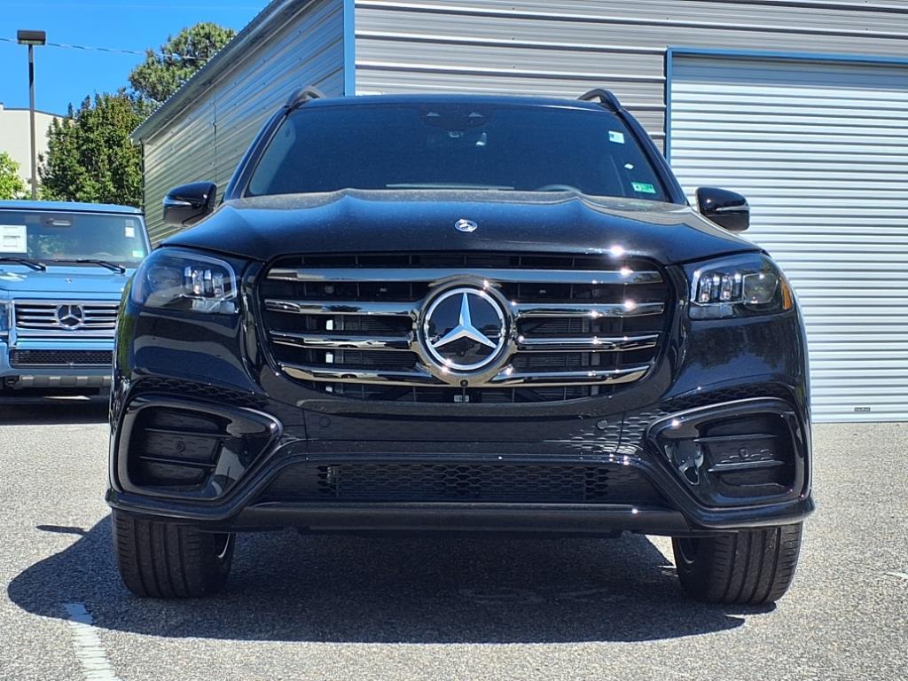 new 2025 Mercedes-Benz GLS 450 car, priced at $97,415