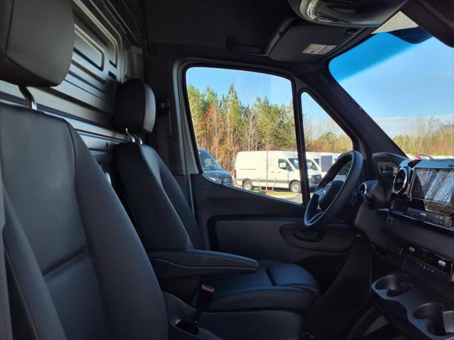 new 2025 Mercedes-Benz Sprinter 2500 car, priced at $67,935