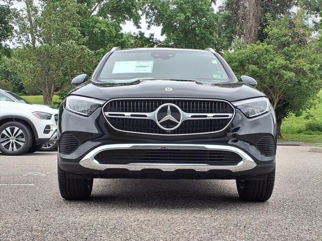 new 2025 Mercedes-Benz GLC 300 car, priced at $56,450