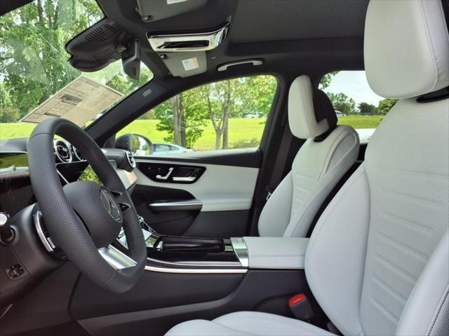 new 2025 Mercedes-Benz GLC 300 car, priced at $58,785
