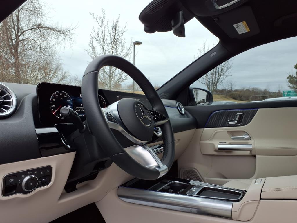 used 2025 Mercedes-Benz GLA 250 car, priced at $43,188