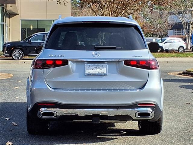 new 2025 Mercedes-Benz GLS 450 car, priced at $95,365