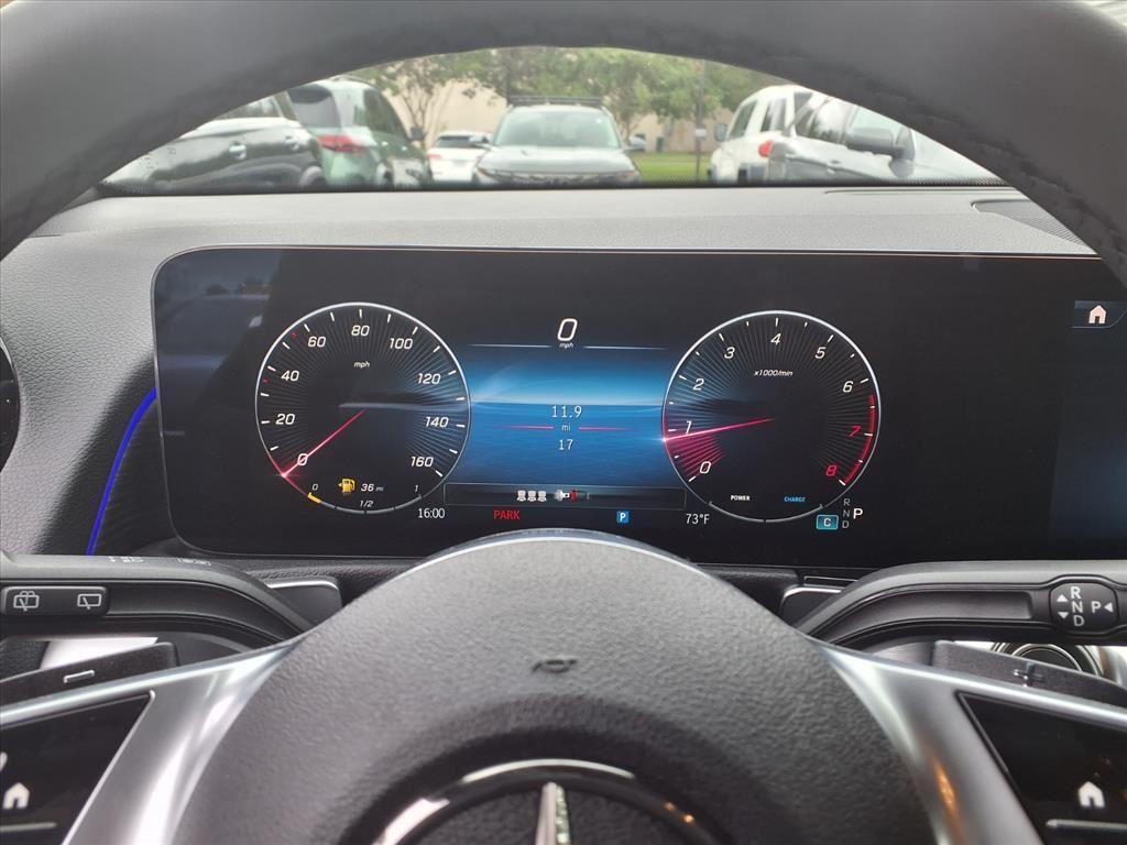 new 2026 Mercedes-Benz GLB 250 car, priced at $51,815